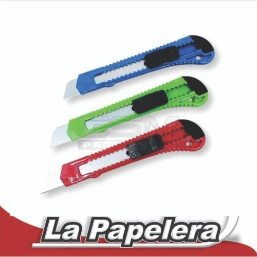 TRINCHETA 18MM PLASTICA ECO ACRILICA (5886)
